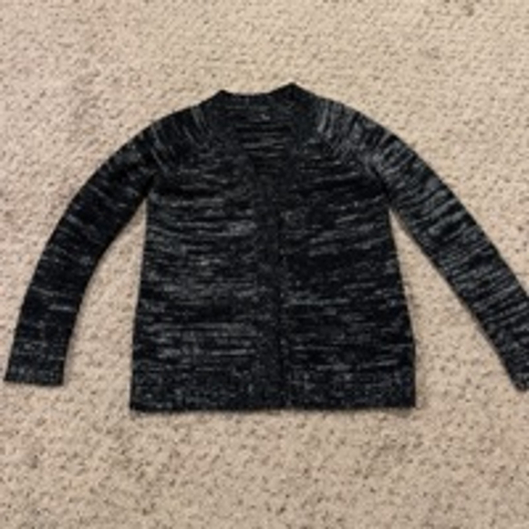 Forever 21 Sweaters - Women's Forever 21 Cardigan Size S Black